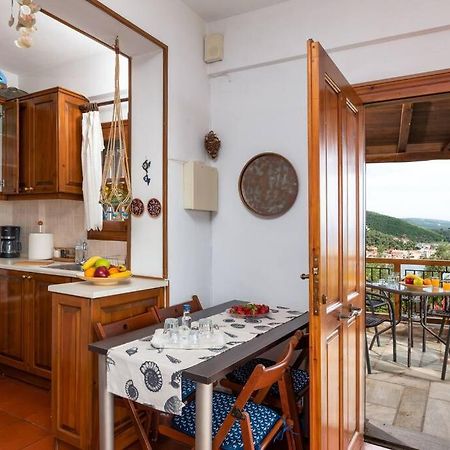 Seaside House With View Over Pagasitikos Афиссос Экстерьер фото